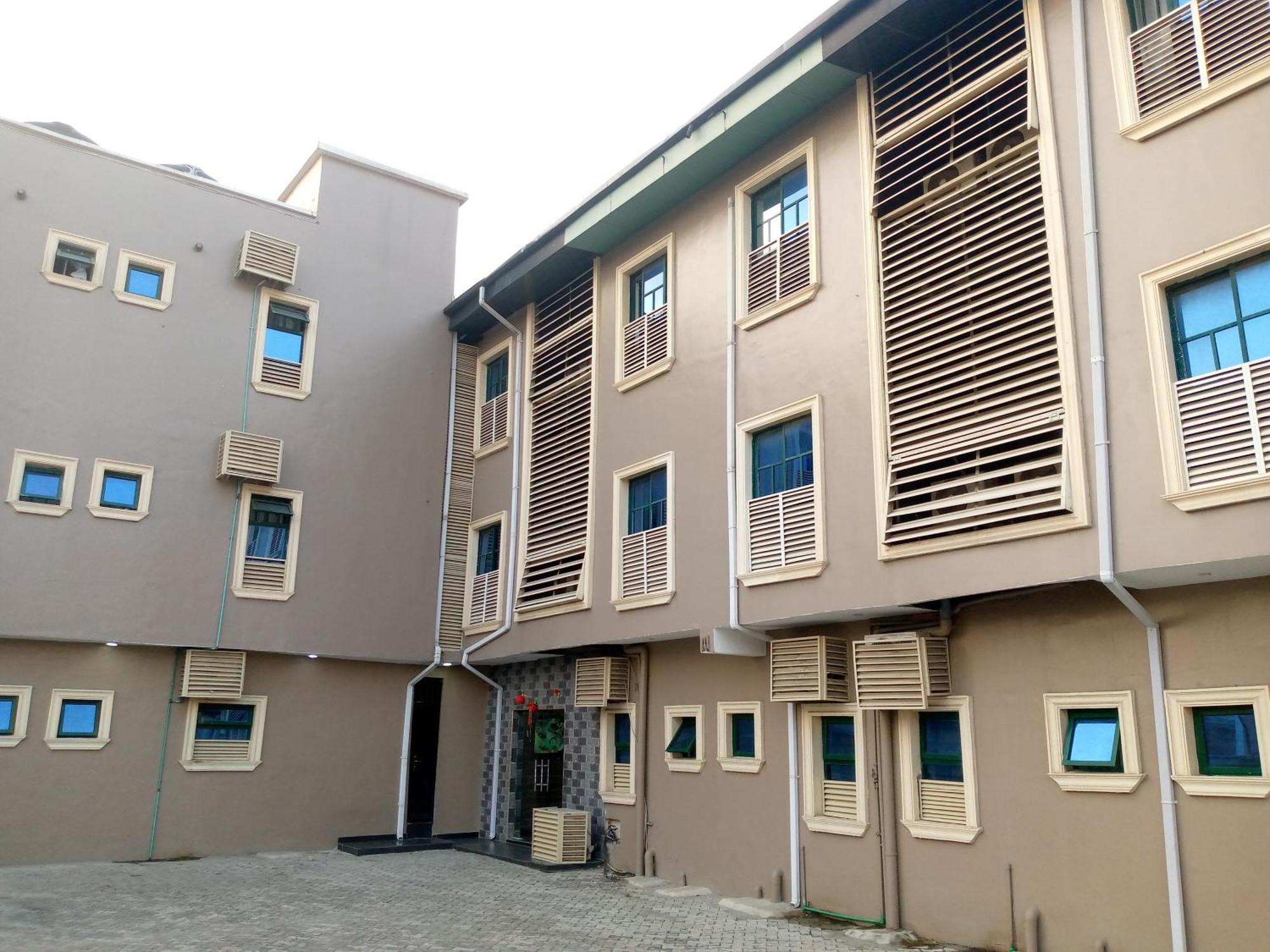 מלון Ilado Exclusive Mansion Lekki Phase 1 מראה חיצוני תמונה